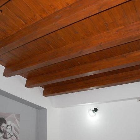 Casa Vacanze Antico Cortile Delle Palme Villa Villagrazia Di Carini Eksteriør billede